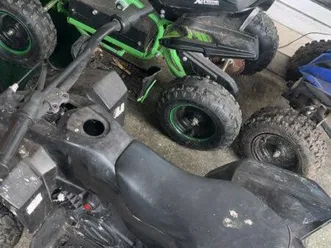 vend 3 quad électrique