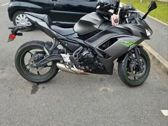kawasaki ninja 650 a2 (abs + bluetooth+prise usb)