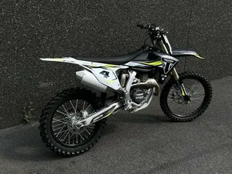 450 triumph édition rc