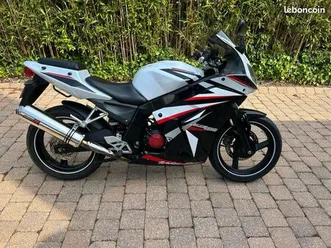 daelim roadsport 125 cc