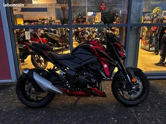 suzuki gsx-s750 abs noir et rouge