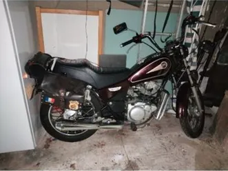 moto 125 sr 2200 prix à débattre