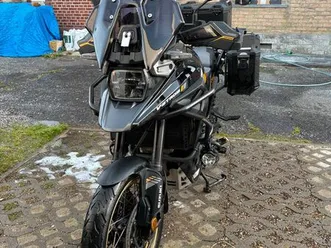 suzuki vstrom 1050 xt adventure