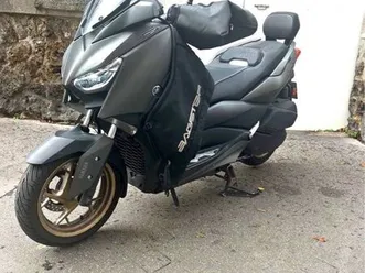 xmax 300 édition techmax