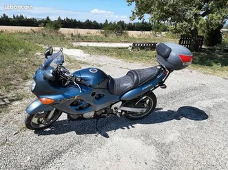 vends gsxf 750 etat parfait