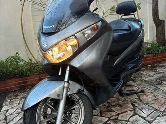 suzuki burgman 125 1ere main 10900km