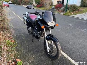 suzuki freewind xf 650 a2 trés bon état