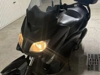 yamaha xmax abs 2011 125 cm3
