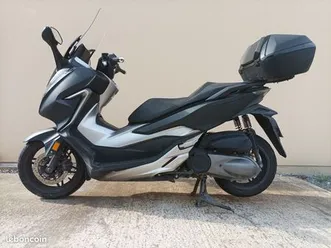 scooter honda forza 300 cc