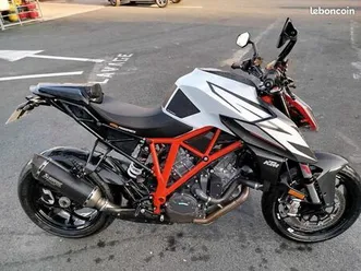 ktm 1290 superduke r