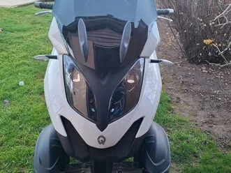 scooter quadro