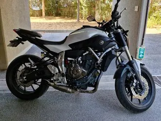 yamaha mt07-abs