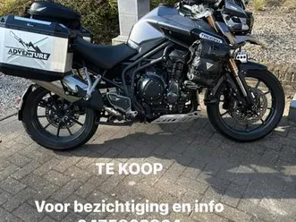 ② triumph tiger explorer 1200 - gris