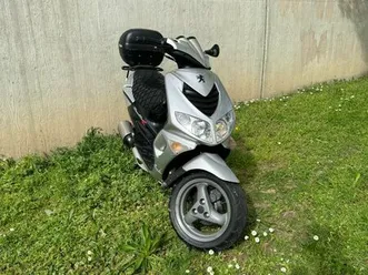 scooter peugeot