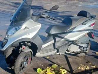piaggio mp3 400 sport