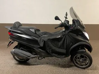 scooter piaggio mp3 300 lt