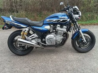 yamaha 1300 xjr