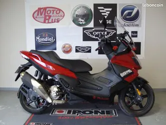 malaguti 300 madison scooter