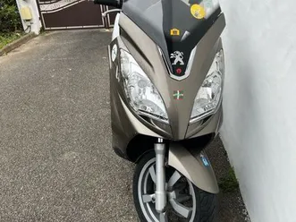 scooter peugeot satellise 125 cm