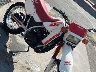 yamaha dt 125 r (type 1hr) – 1991 – état impeccable – ct ok – démarre au 1er coup