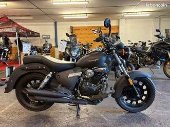 keeway 125 superlight black