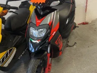 aprilia sr motard 50 2t 2020