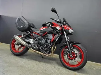 ② kawasaki z 650 performance edition (a2 mogelijk)