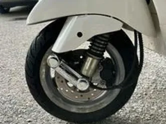 vespa lx50