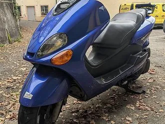 roller mbk skyliner 125 (yamaha) mit mfk canton zurich -