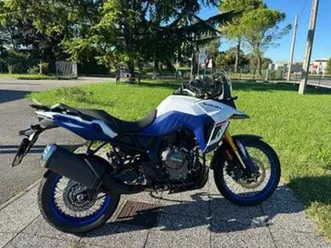 suzuki v strom 800 de km0