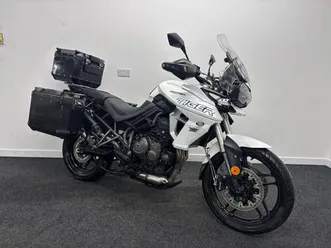 triumph tiger 800 xr