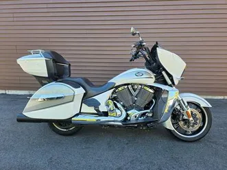 2011 victory motorcycles cross country sku:ub3002542 victory motorcycl