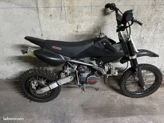 vend une dirt 125 rsr à remettre en route