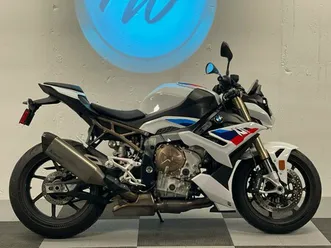 2022 bmw s 1000 r