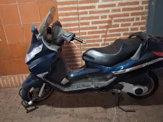 piaggio x8 premium