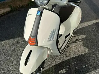 vespa gts