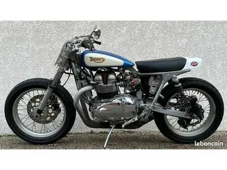 triumph bonneville t 100 tracker