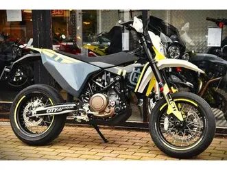 ② husqvarna supermoto 701 ***motoverte.be***