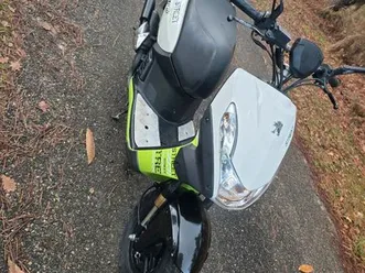 peugeot streetzone 2t ct ok