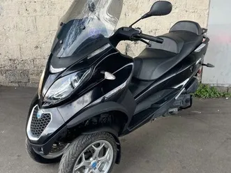 piaggio mp3 300