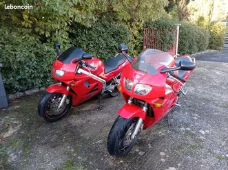 vends vfr 750 rc 36/2