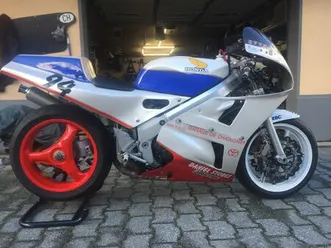 honda vfr750r rc30