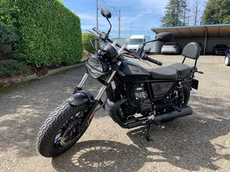 moto guzzi v9 bobber