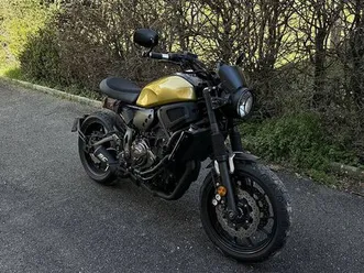 yamaha xsr 700 café racer sublime!