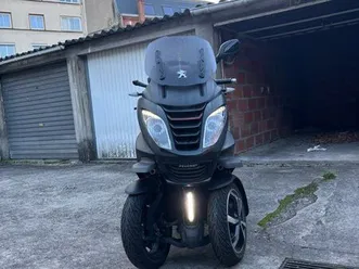 peugeot métropolis très bon état