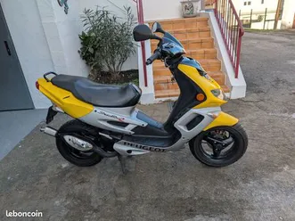 scooter peugeot 49.9 collector