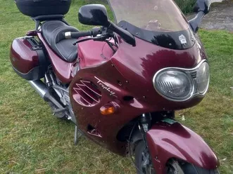 trophy 900 triumph