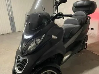 piaggio mp3 300 lt