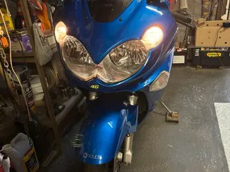 moto kawasaki zzr1200 cc