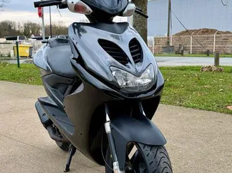 yamaha aerox 2 temps 2009 contrôle technique ok